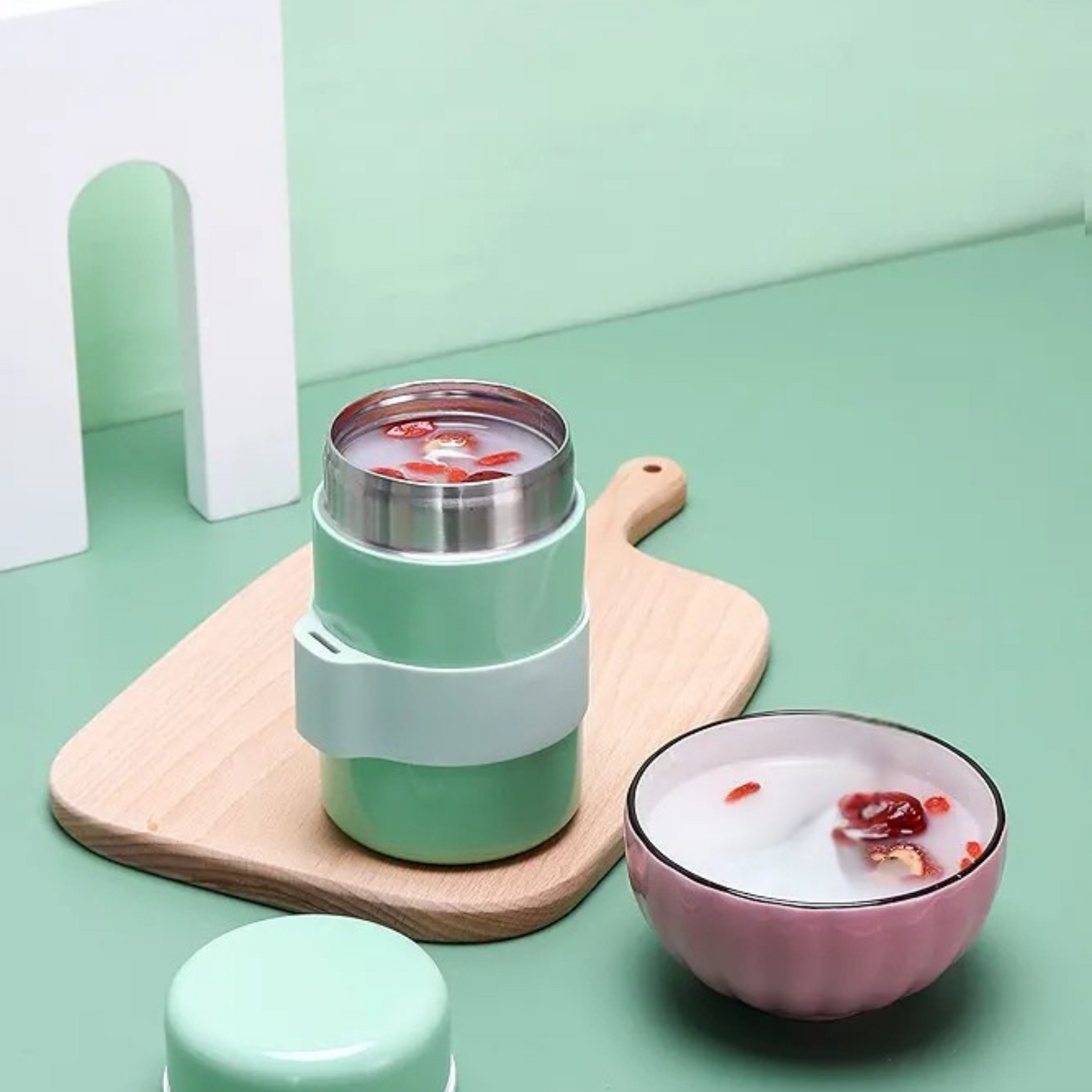 Kids Insulated Food Jar with Spoon – Stainless Steel, Leakproof & Portable 400 ml