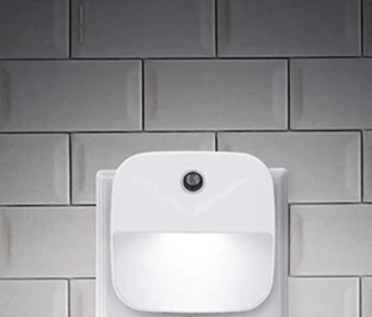 Mini Wireless Night Light with White Light Sensor Dusk-to-Dawn, U.S. Plug-in LED Night Lamp for Home Use